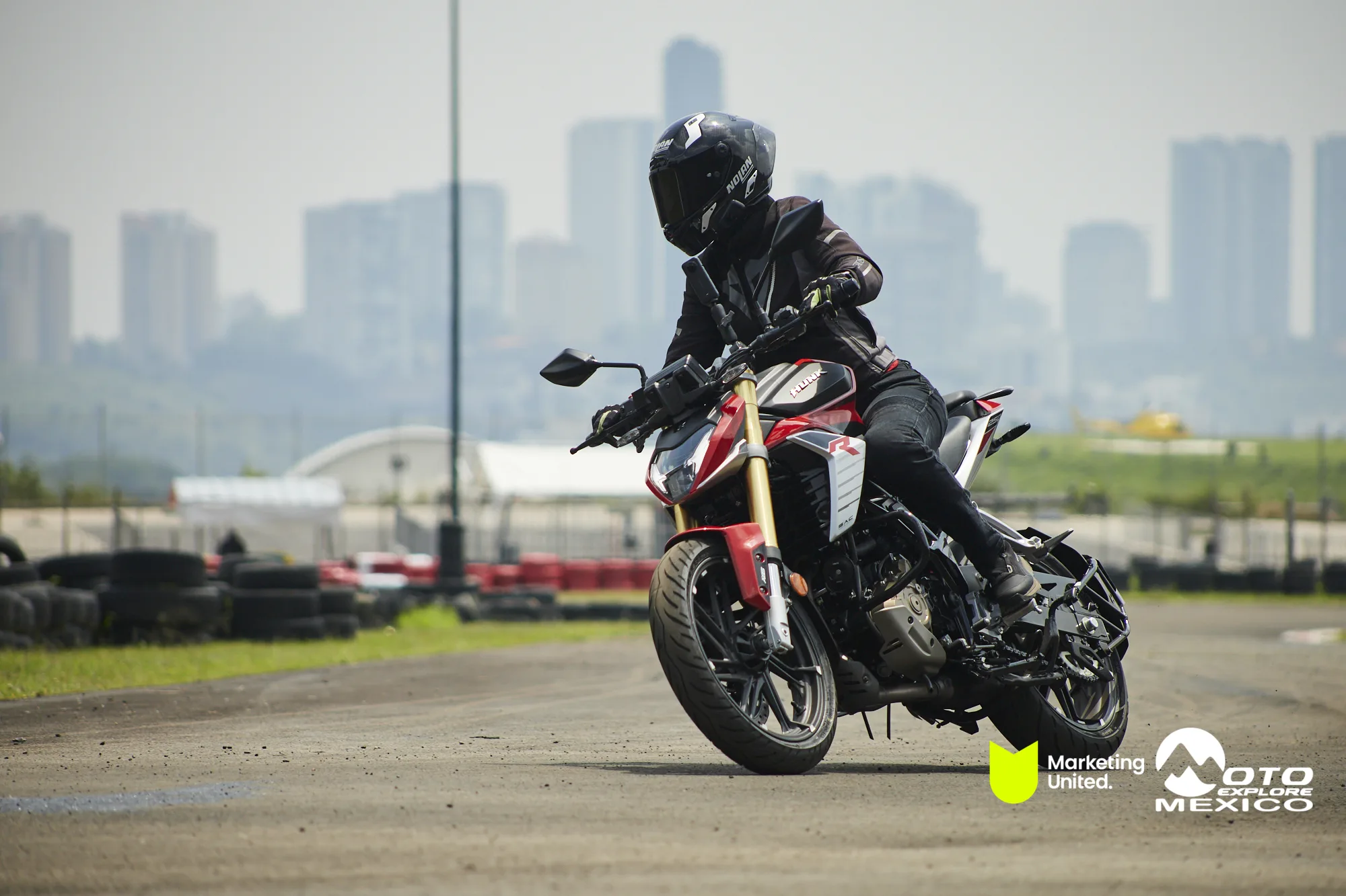 HUNK TRACKDAY 95